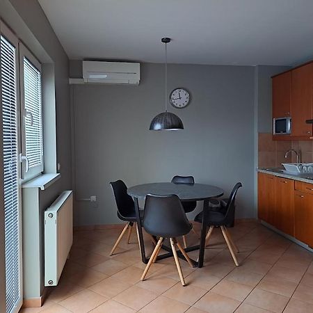 Apartma Mia, Aparthotel Rosa بوتْشيترتيك المظهر الخارجي الصورة