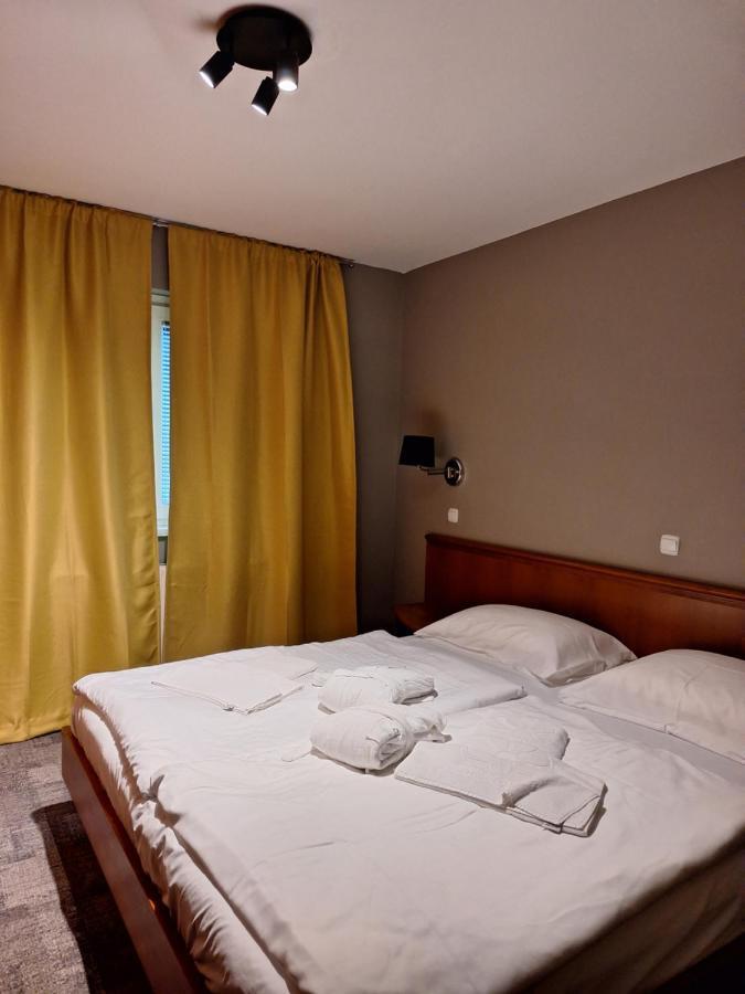 Apartma Mia, Aparthotel Rosa بوتْشيترتيك المظهر الخارجي الصورة